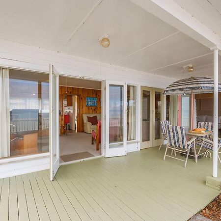 Lake Edge Cottage - Waitahanui Holiday Home Exterior photo